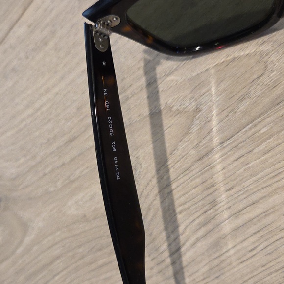 Ray Ban Original Wayfarer RB2140 902 50/22 150 3N - Picture 8 of 9